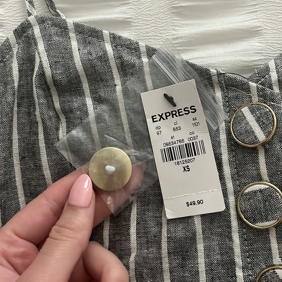 Express crop top - Picture 2 of 2